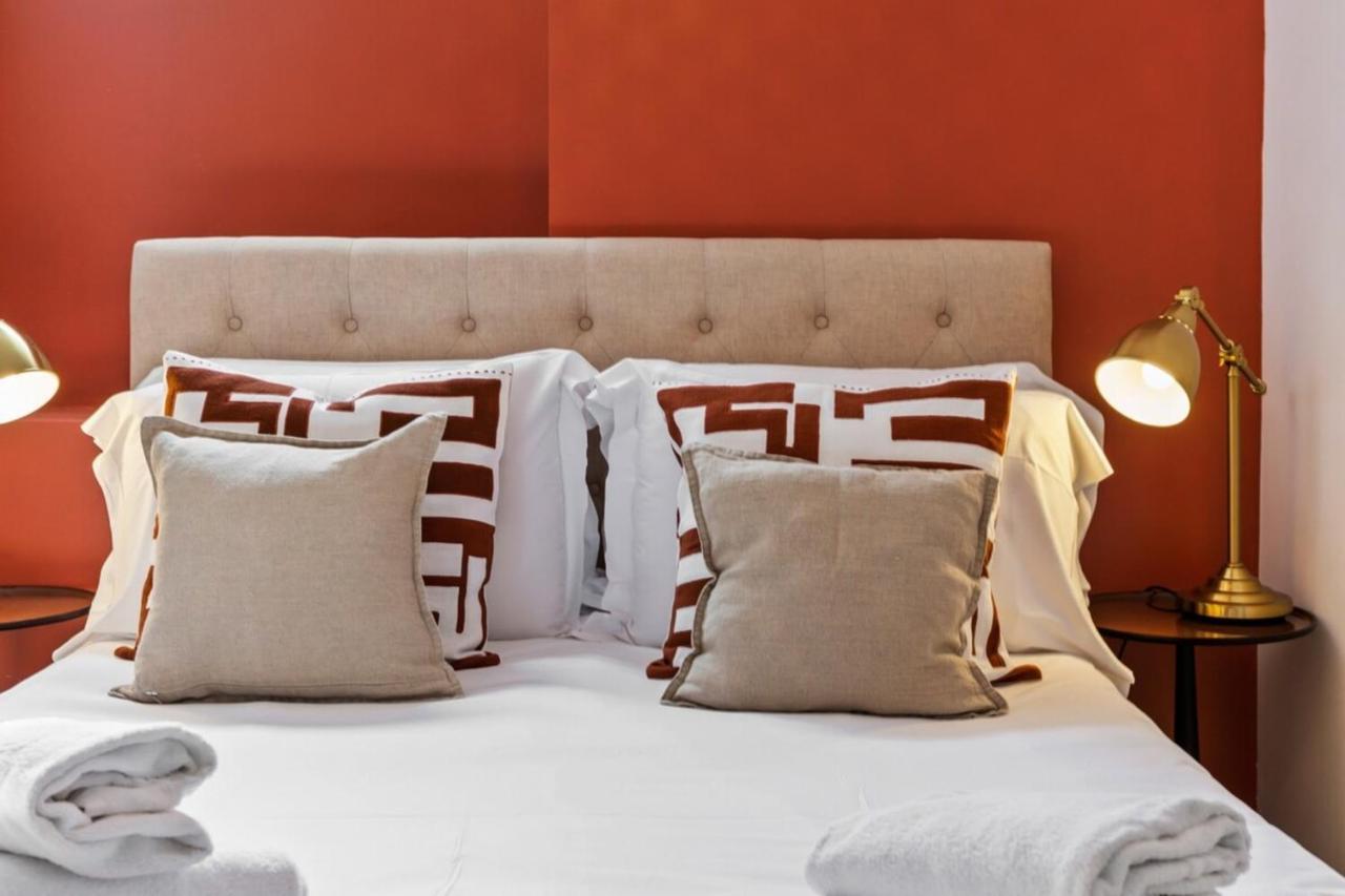 Stunning 2 Bedroom Apartment Near Belem Lisboa Exteriör bild