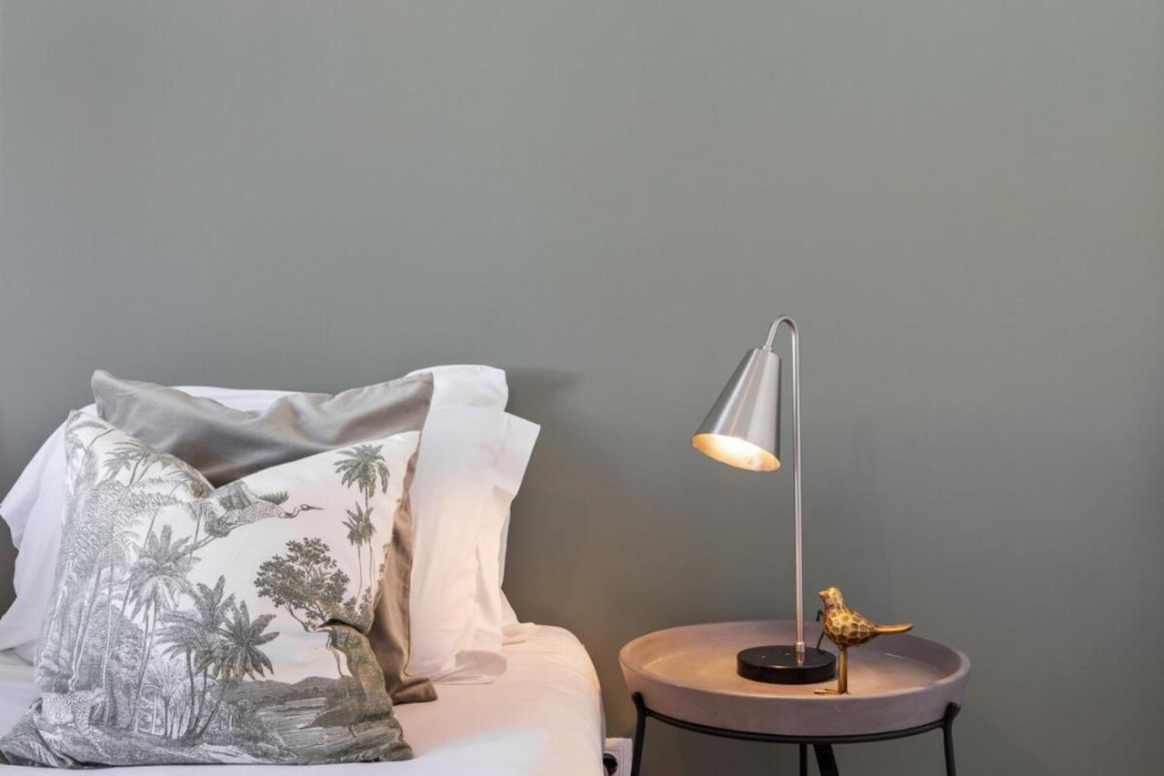 Stunning 2 Bedroom Apartment Near Belem Lisboa Exteriör bild